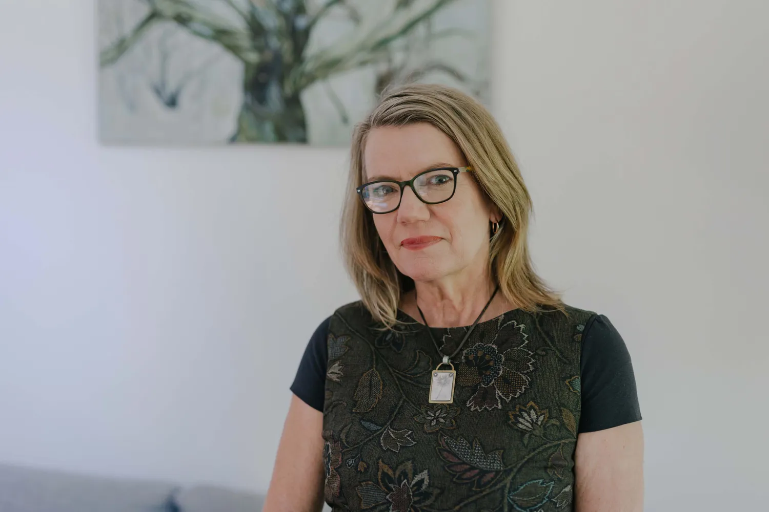 Head shot of Dr. Cath Cosgrave