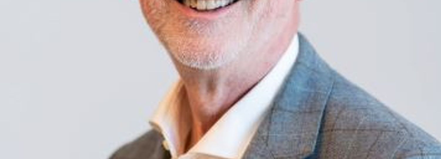 Head shot of Dr. Kenneth Rockwood