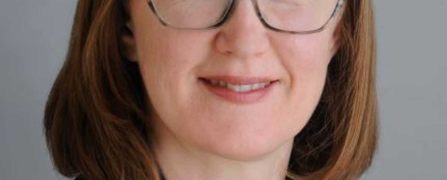 Head shot of Heather MacLeod