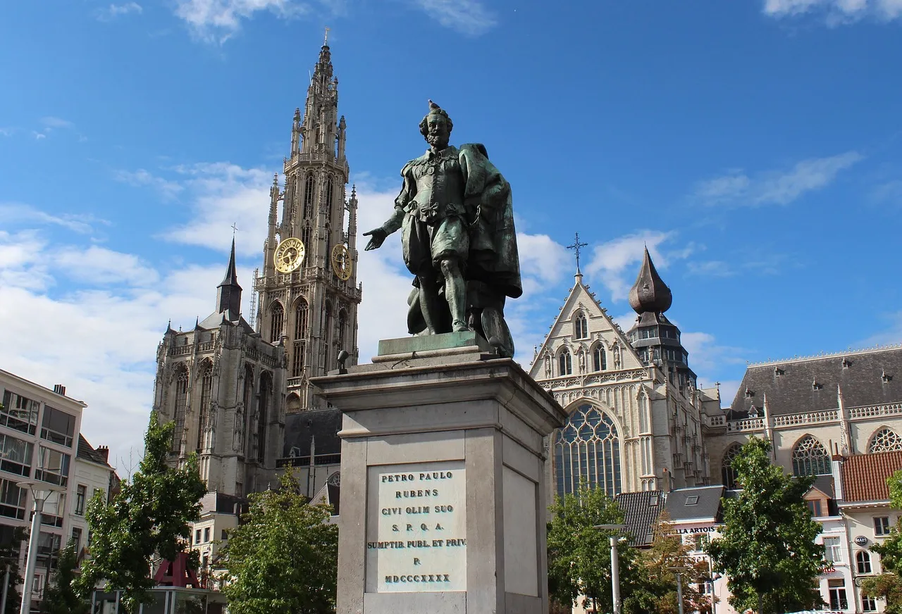 Petro Paulo statue Antwerp